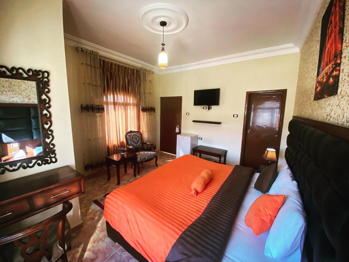Anbat Midtown Hotel Вади Муса Экстерьер фото