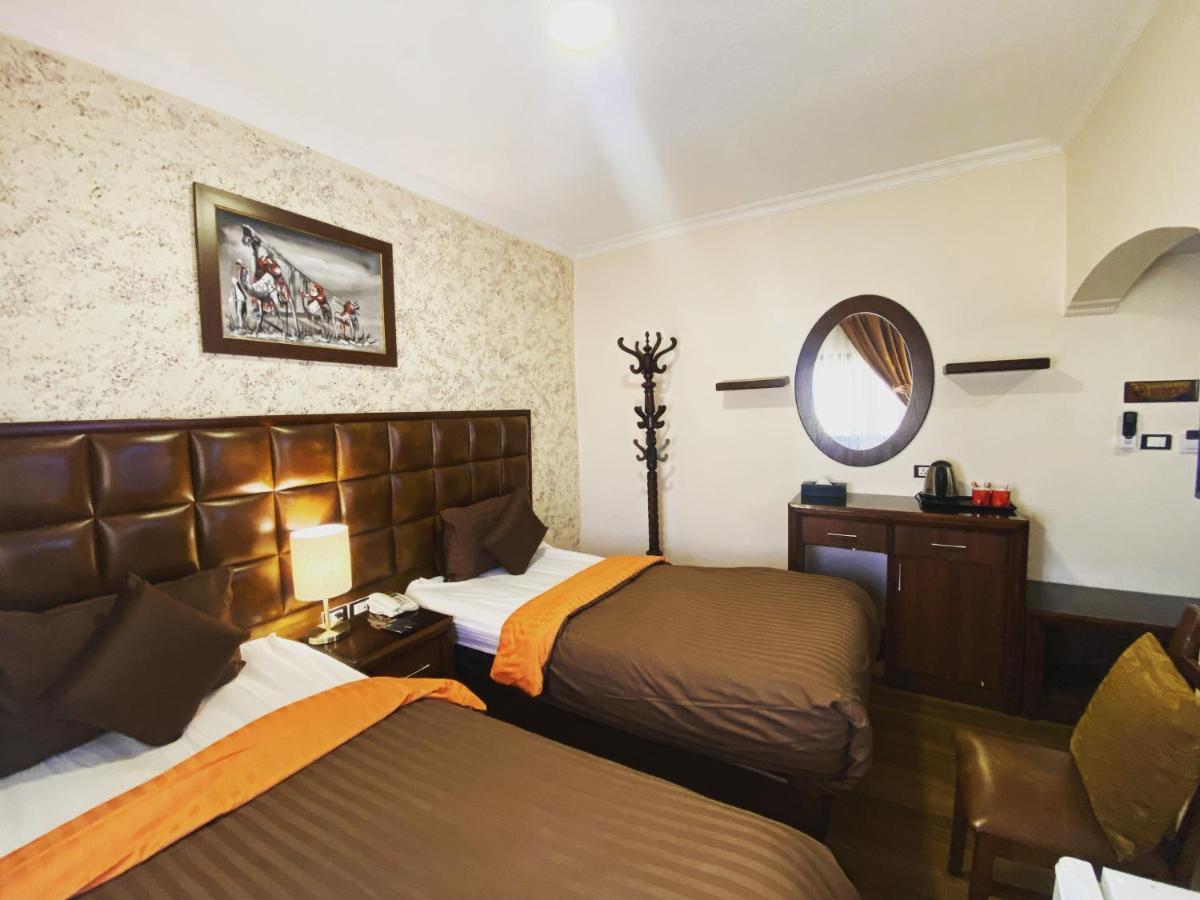 Anbat Midtown Hotel Вади Муса Экстерьер фото