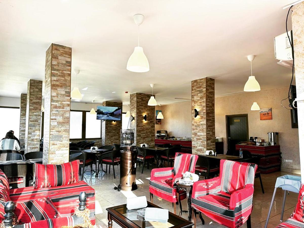 Anbat Midtown Hotel Вади Муса Экстерьер фото
