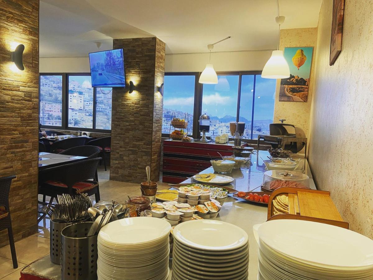 Anbat Midtown Hotel Вади Муса Экстерьер фото