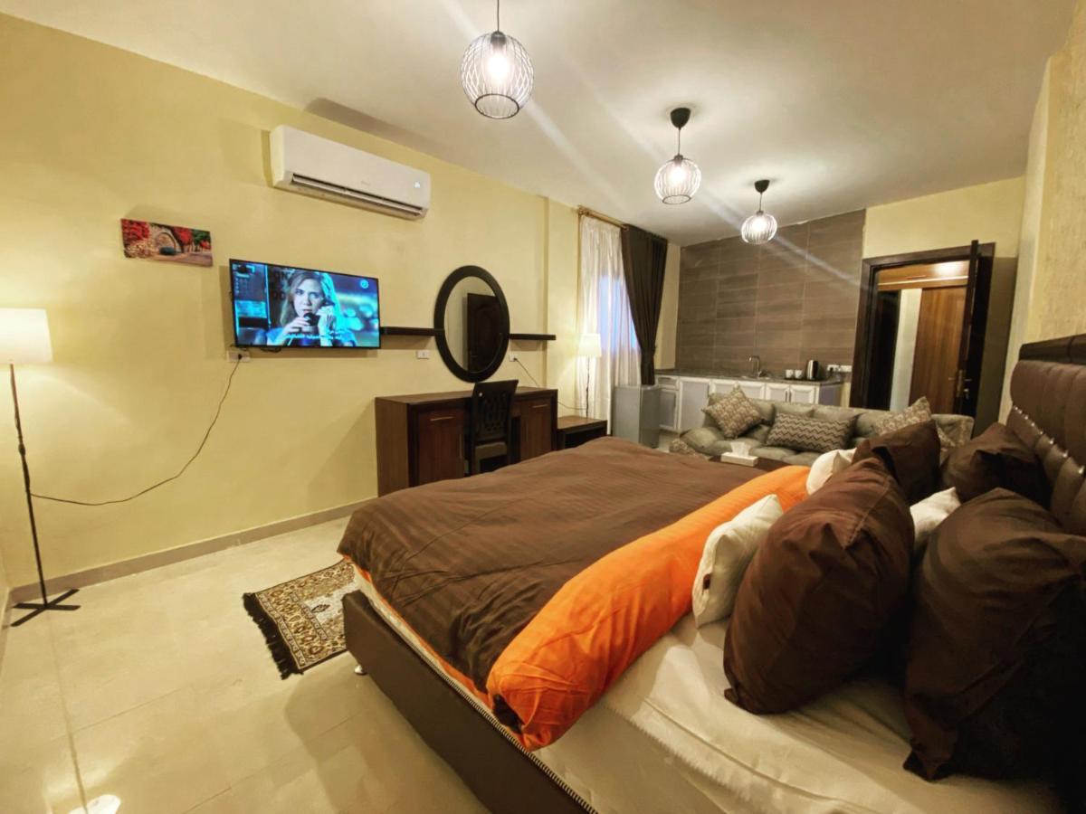 Anbat Midtown Hotel Вади Муса Экстерьер фото