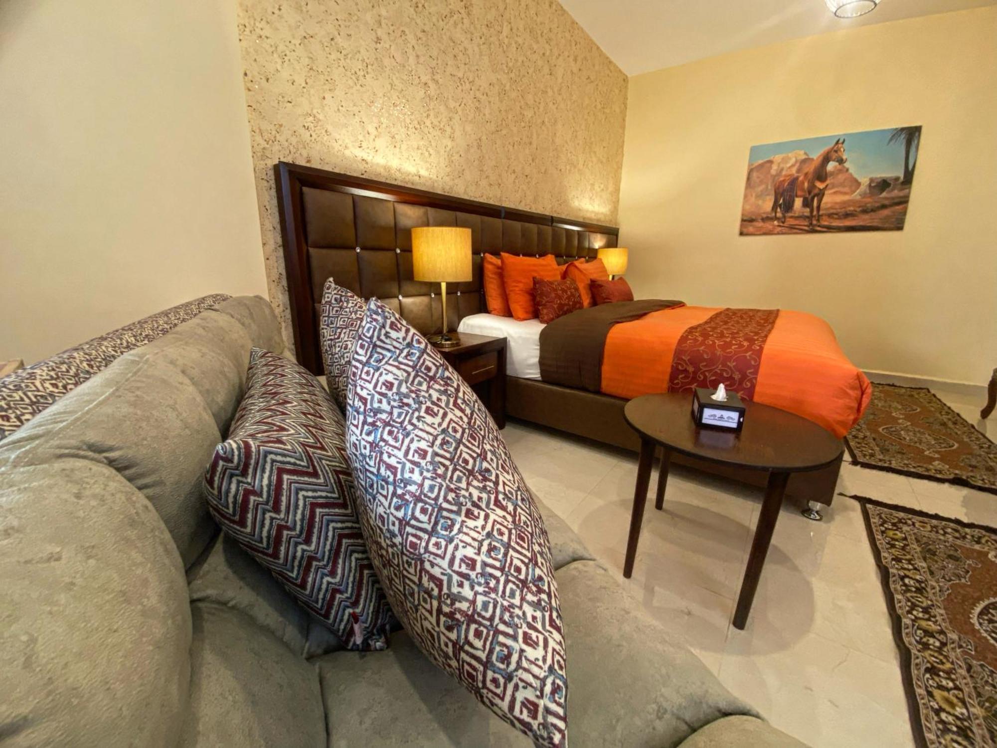 Anbat Midtown Hotel Вади Муса Экстерьер фото
